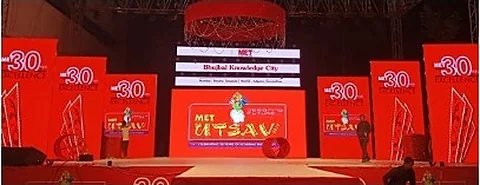 MET: Utsav stage